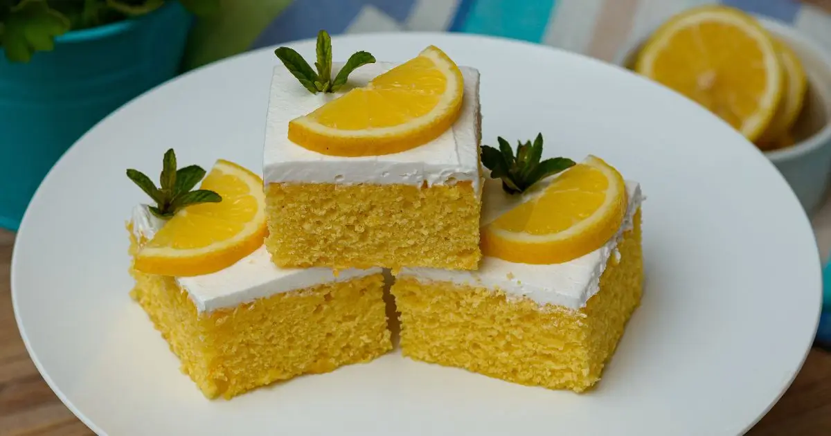 Lemon Cream Cheese Bars
